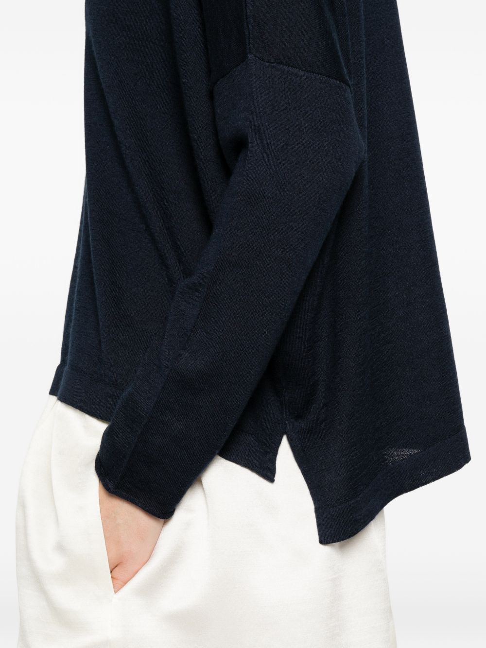 Beyou Women's Cashmere And Silk V-Necked Sweater