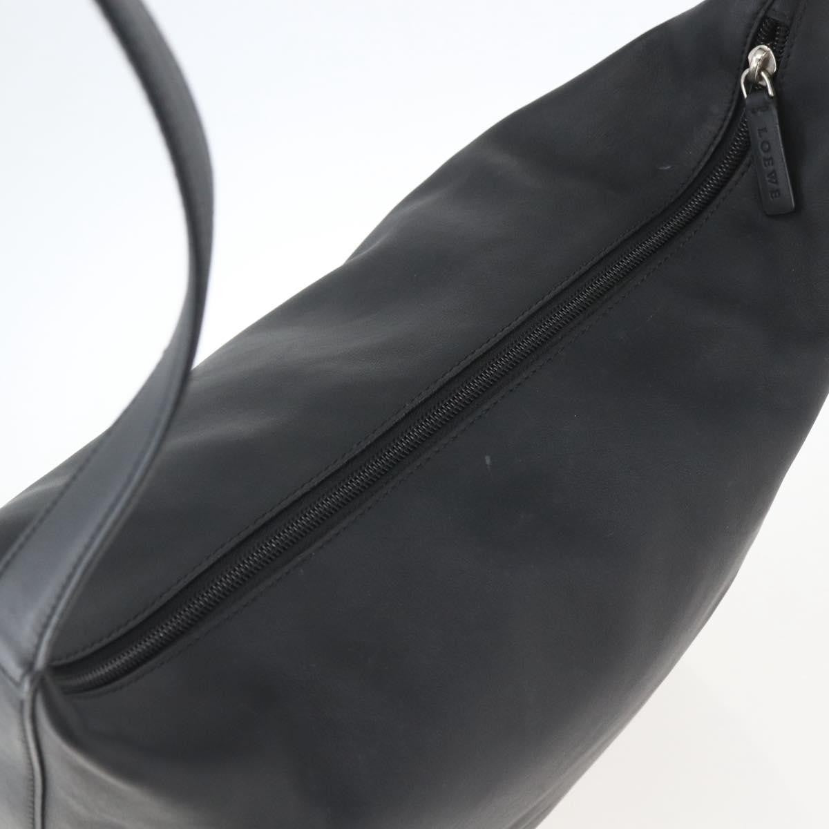 Loewe Vintage Leather Black Leather Shoulder Bag Bag (Pre-Owned)