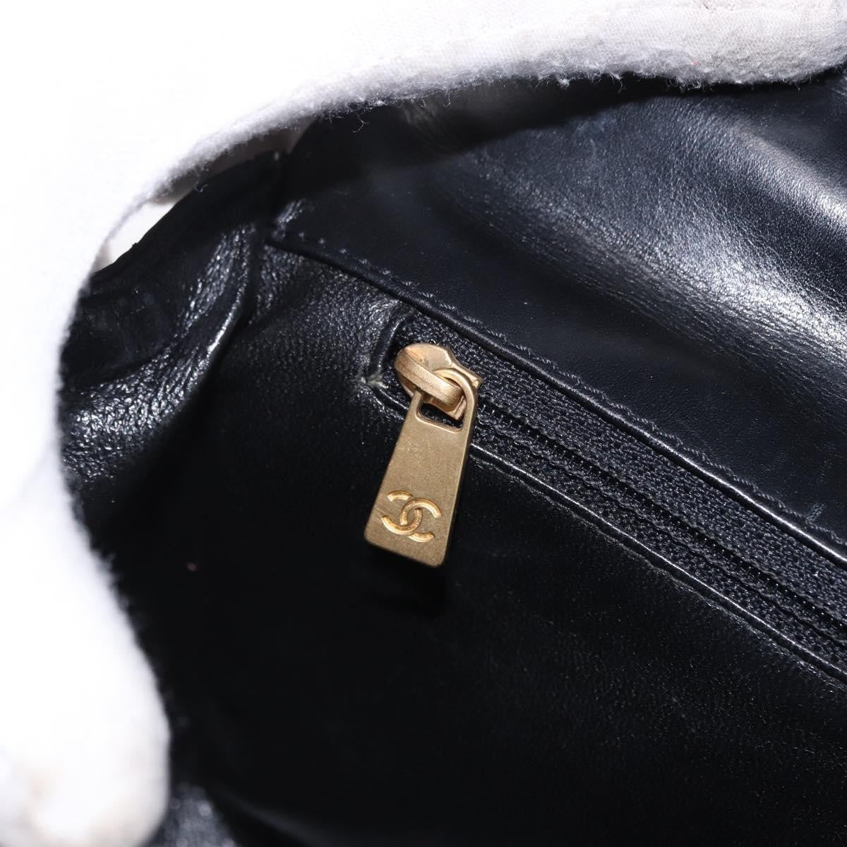 Chanel Chain Flap Quilted Leather Black Leather Shoulder Bag Bag (Pre-Owned)