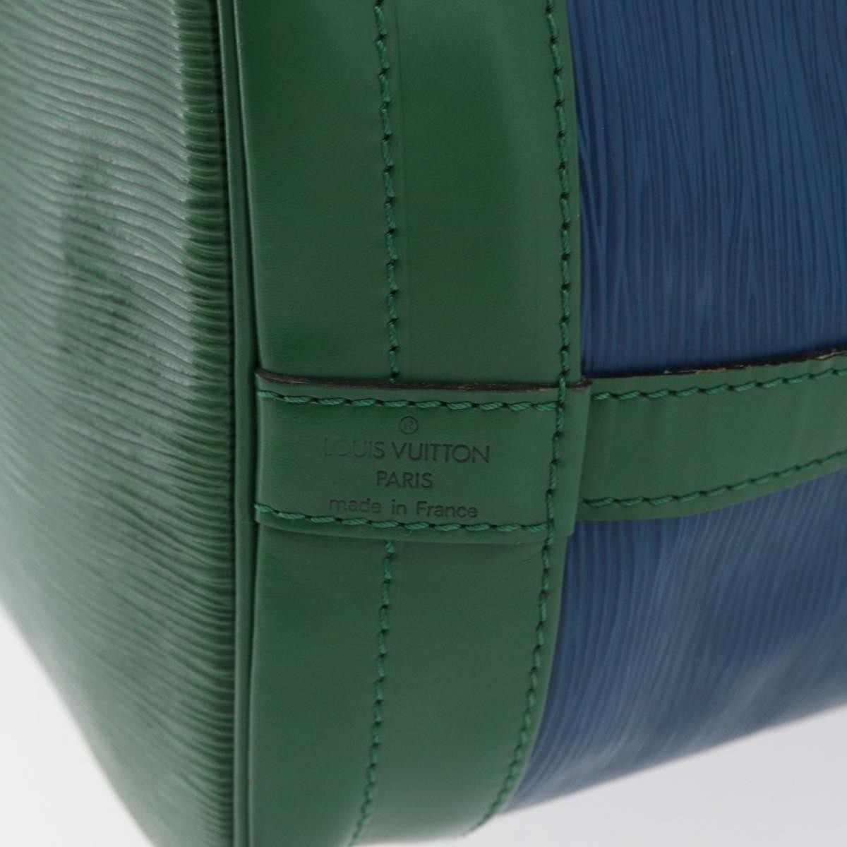 Louis Vuitton Bicolor Noe Epi Leather Blue Leather Shoulder Bag Bag (Pre-Owned)