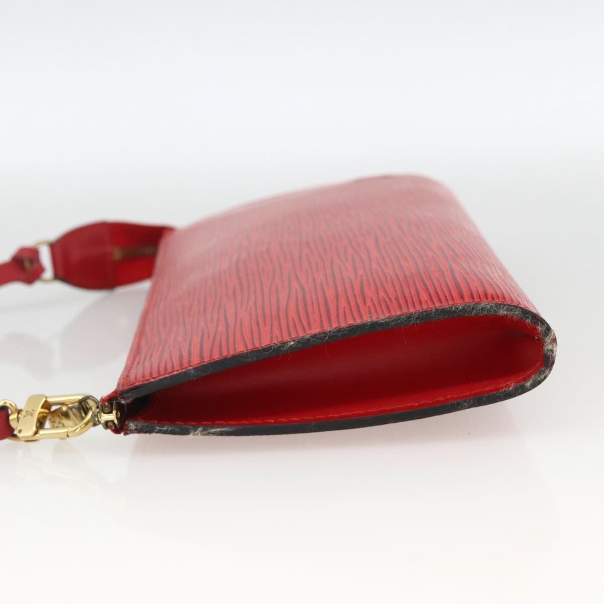 Louis Vuitton Pochette Accessoires Epi Leather Red Leather Clutche & Pouche Bag (Pre-Owned)