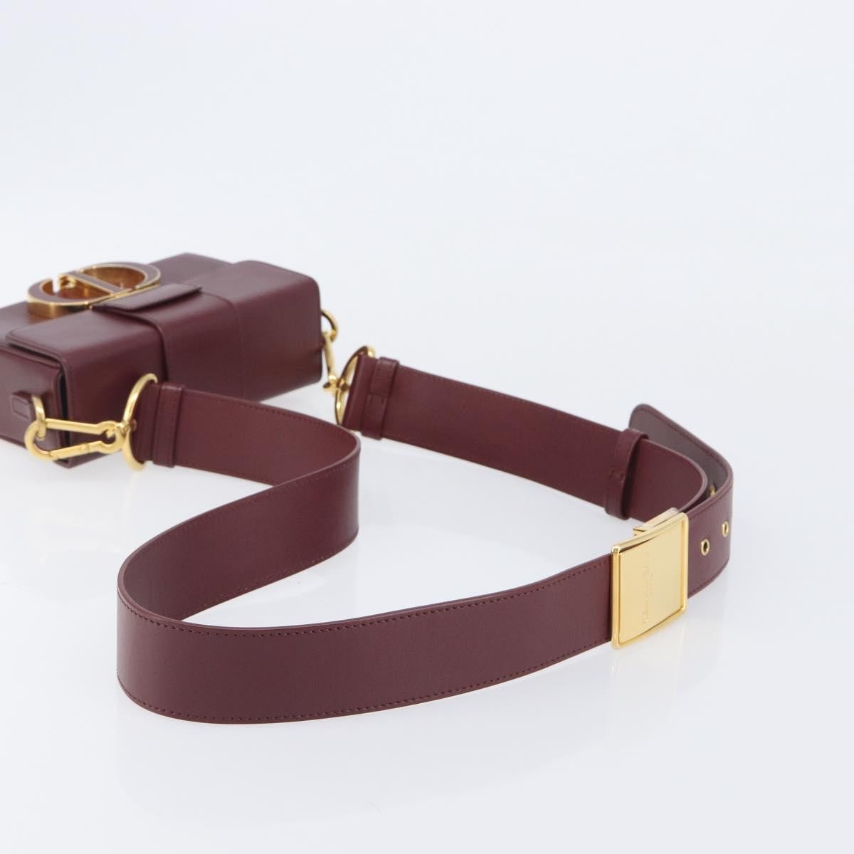 Christian Dior 30 Montaigne Box Leather Burgundy Leather Handbag (Pre-Owned)