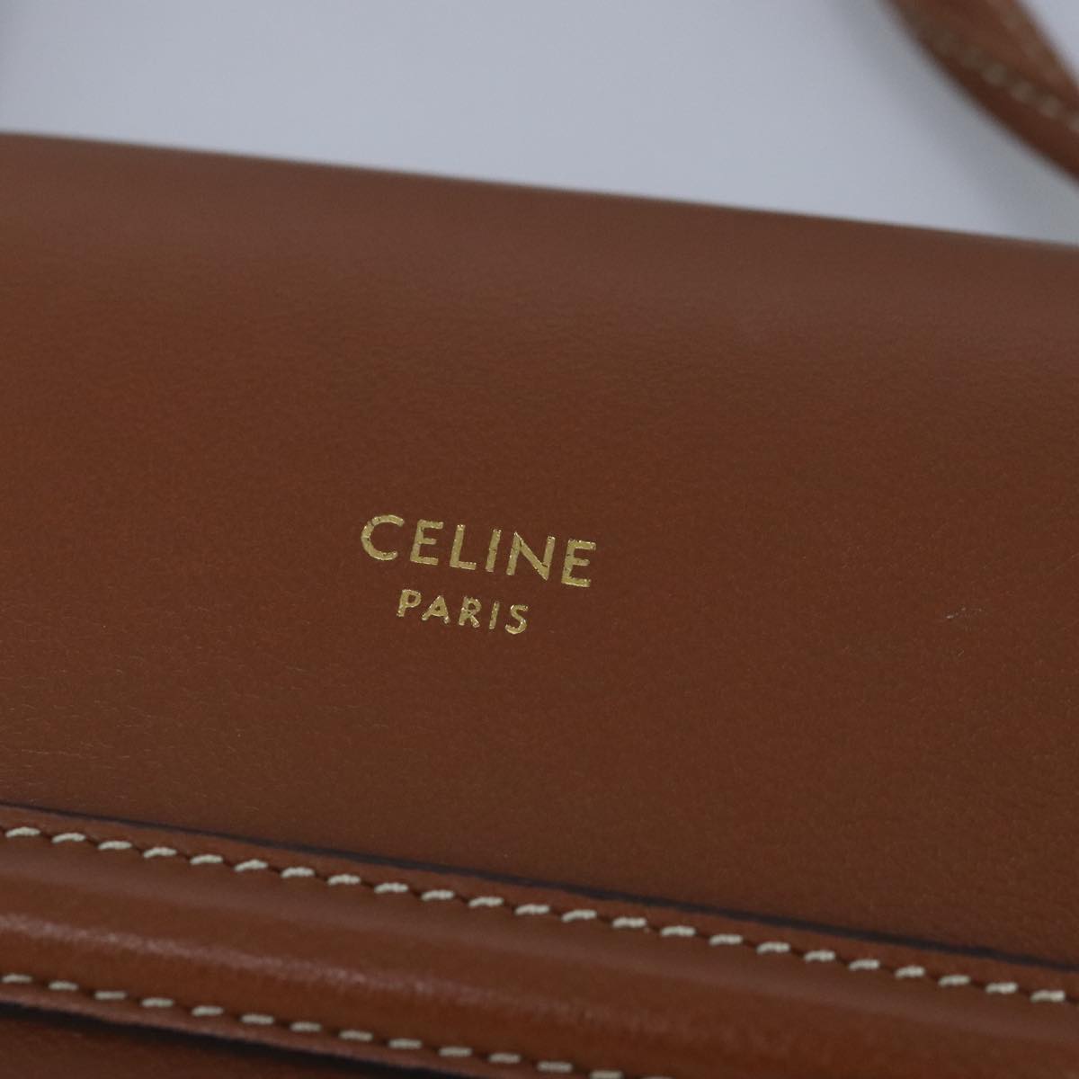 Céline Triomphe White Canvas Clutch Bag (Pre-Owned)