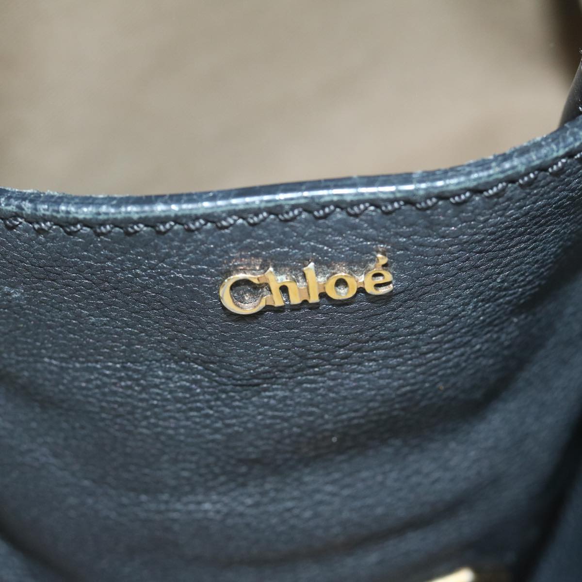 Chloé Black Leather Handbag (Pre-Owned)