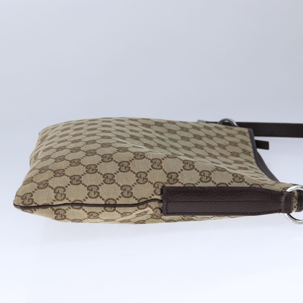 Gucci Gg Canvas Beige Canvas Shoulder Bag (Pre-Owned)