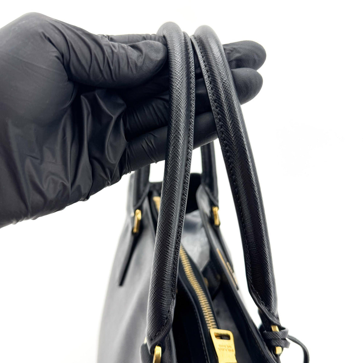 Prada Galleria  Strap Leather Black Leather Handbag (Pre-Owned)