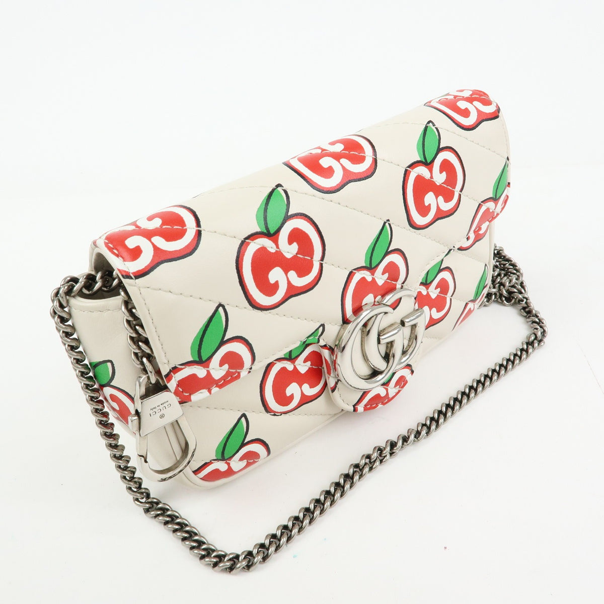 Gucci Gg Marmont Flap Printed Diagonal Quilted Leather White Leather Handbag (Pre-Owned)