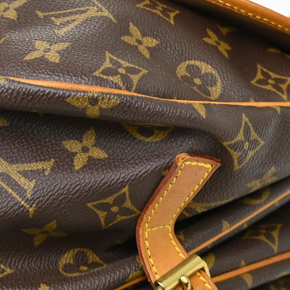 Louis Vuitton Saumur Monogram Canvas Brown Canvas Shoulder Bag Bag (Pre-Owned)