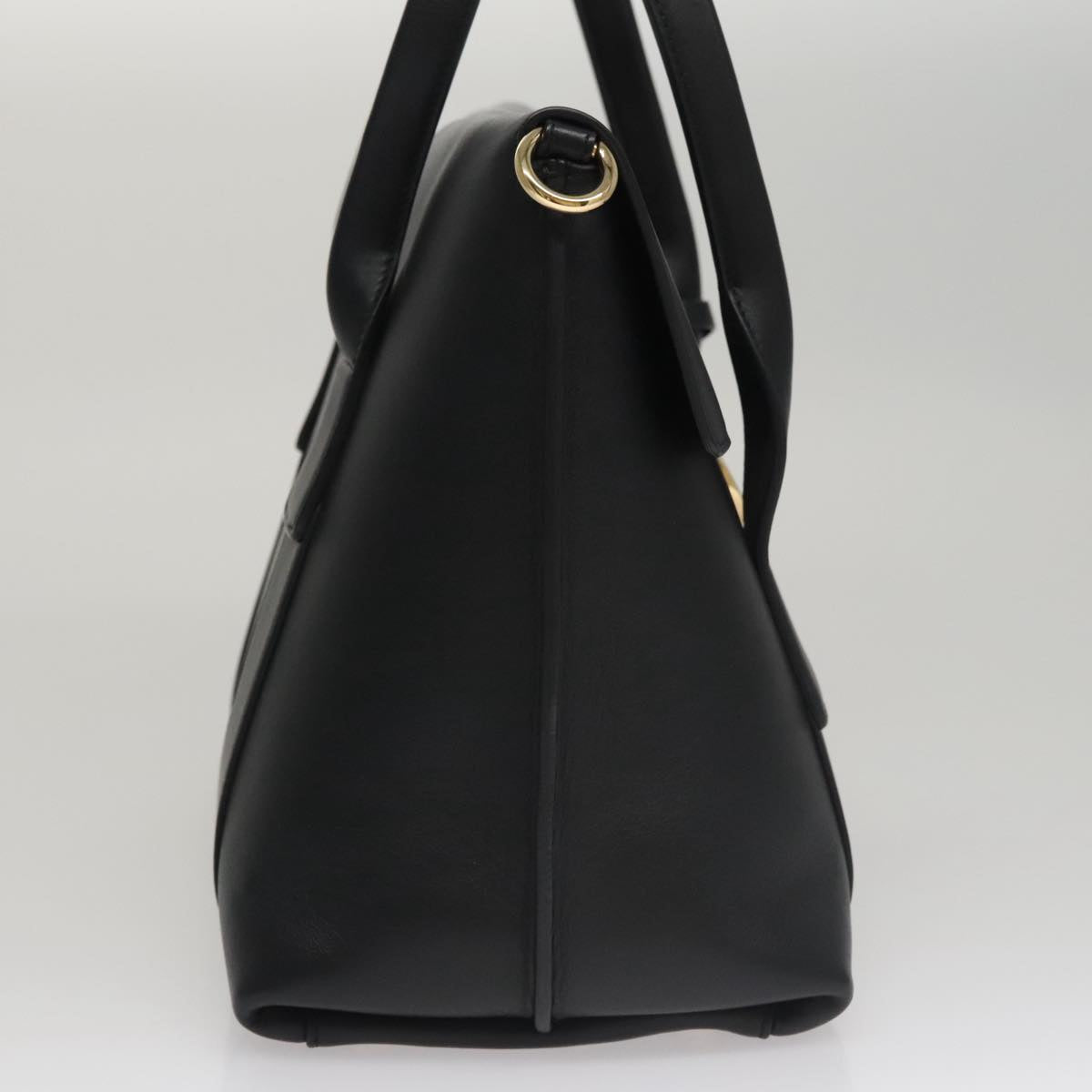 Salvatore Ferragamo Sookie Black Leather Handbag (Pre-Owned)
