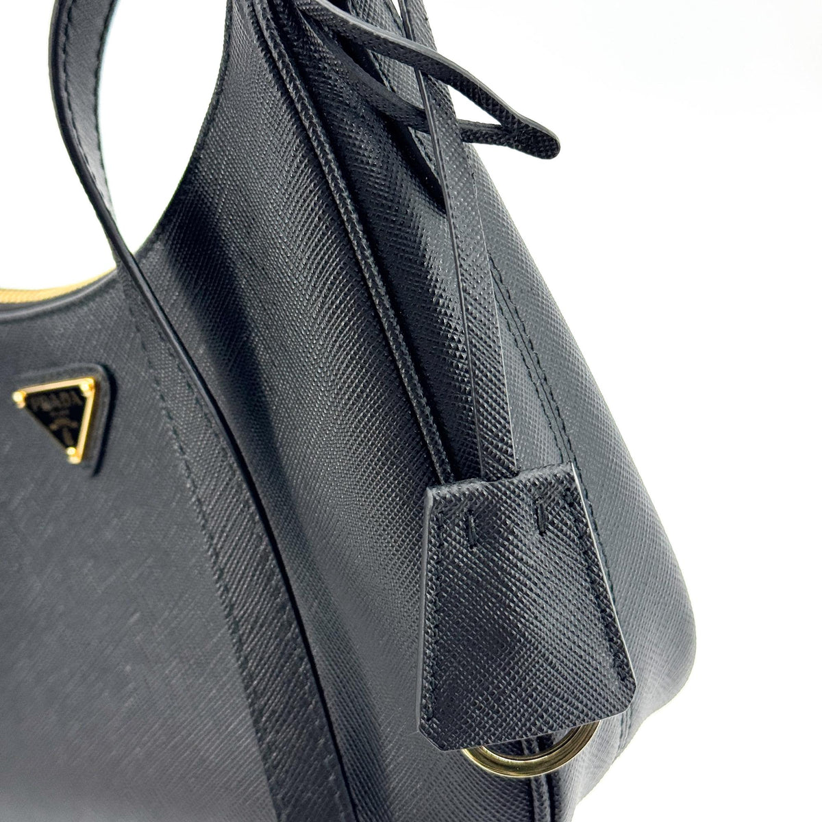 Prada Re-Edition 2005 Hobo Tessuto With Saffiano Leather Black Leather Shoulder Bag Bag (Pre-Owned)