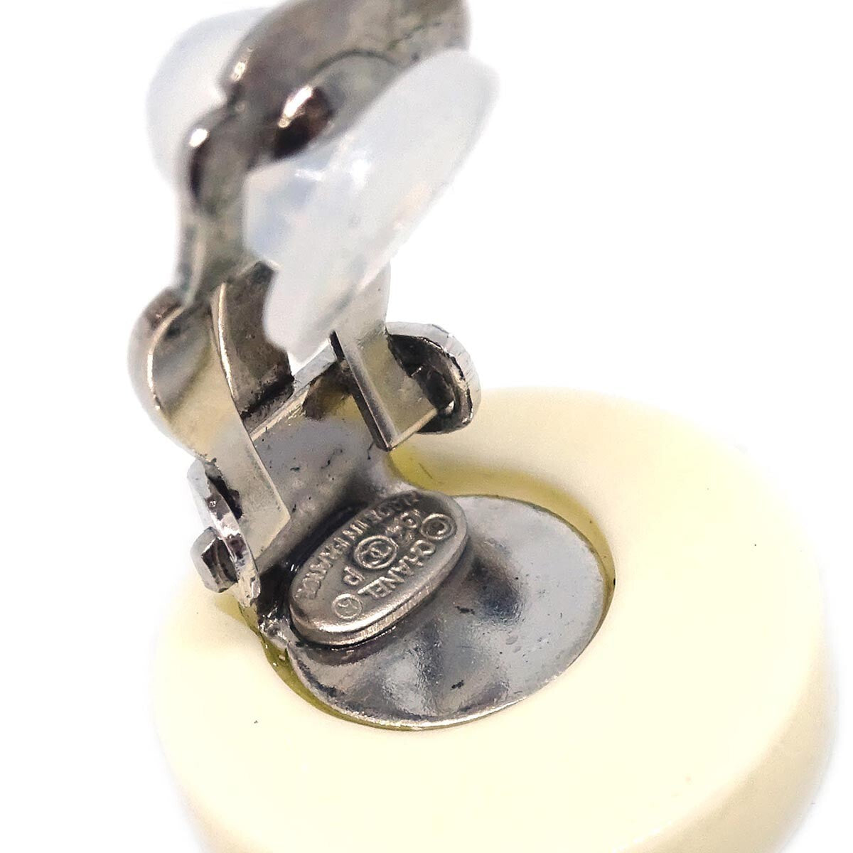 Chanel Vintage Cc Round Button Clip-On Metal Multicolour Metal Earrings Jewelry (Pre-Owned)