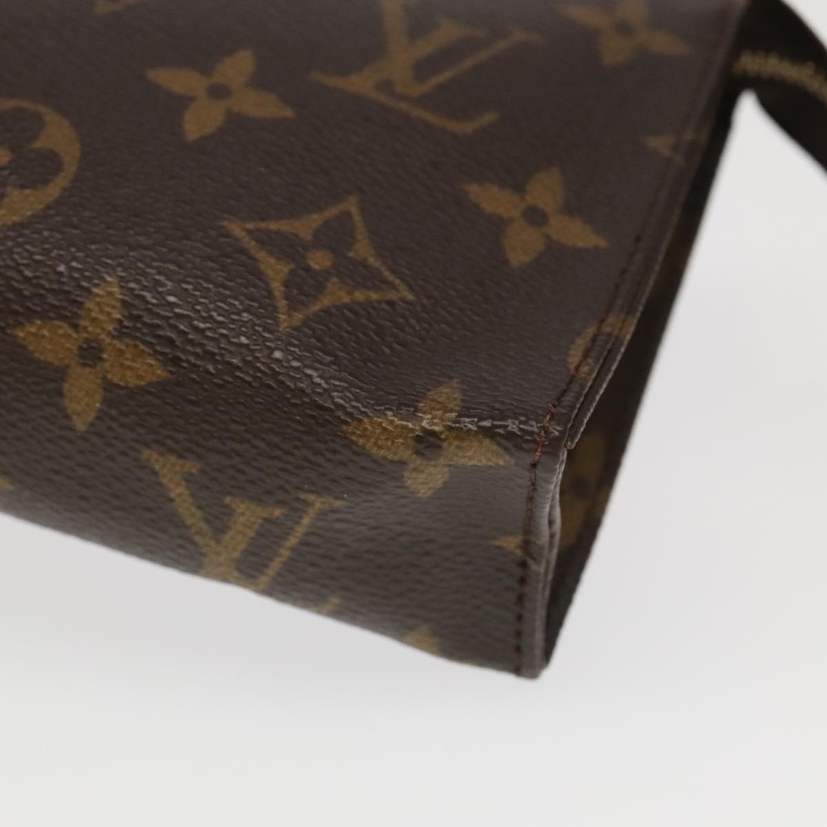 Louis Vuitton Trousse De Toilette Brown Canvas Clutch Bag (Pre-Owned)