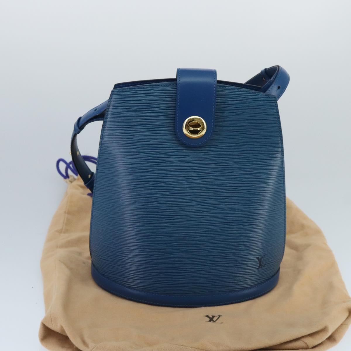 Louis Vuitton Cluny Blue Leather Shoulder Bag (Pre-Owned)