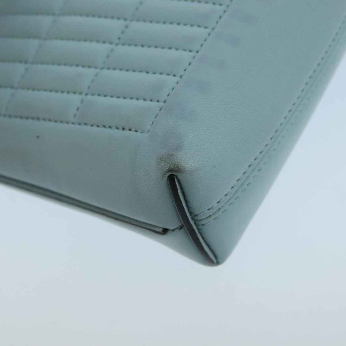 Loewe T Pouch Blue Leather Clutch Bag (Pre-Owned)