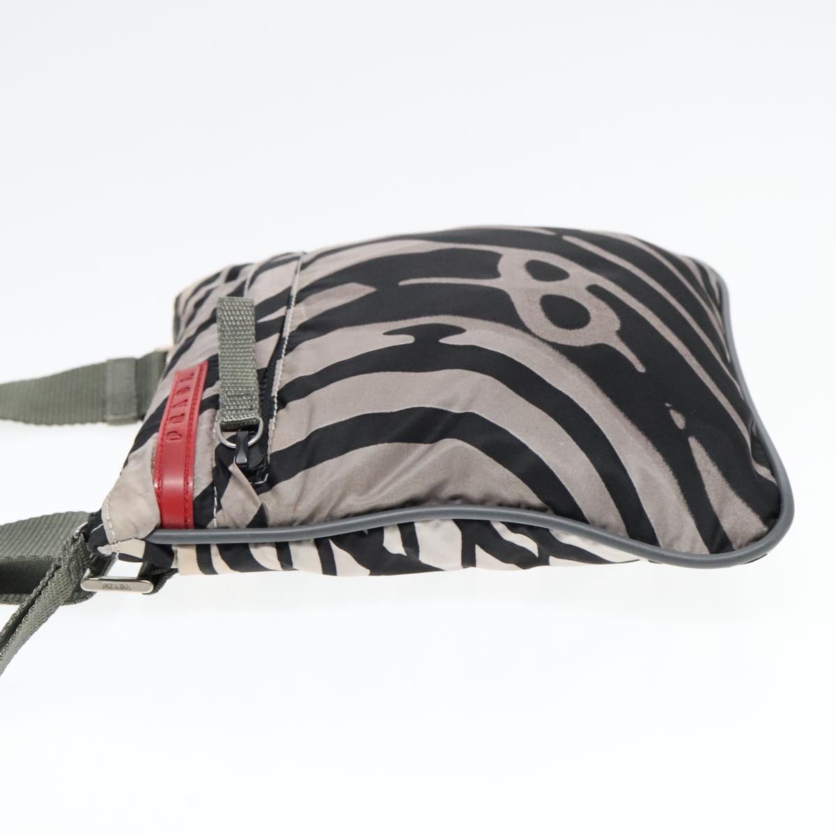 Prada Sports White Synthetic Shoulder Bag (Pre-Owned)