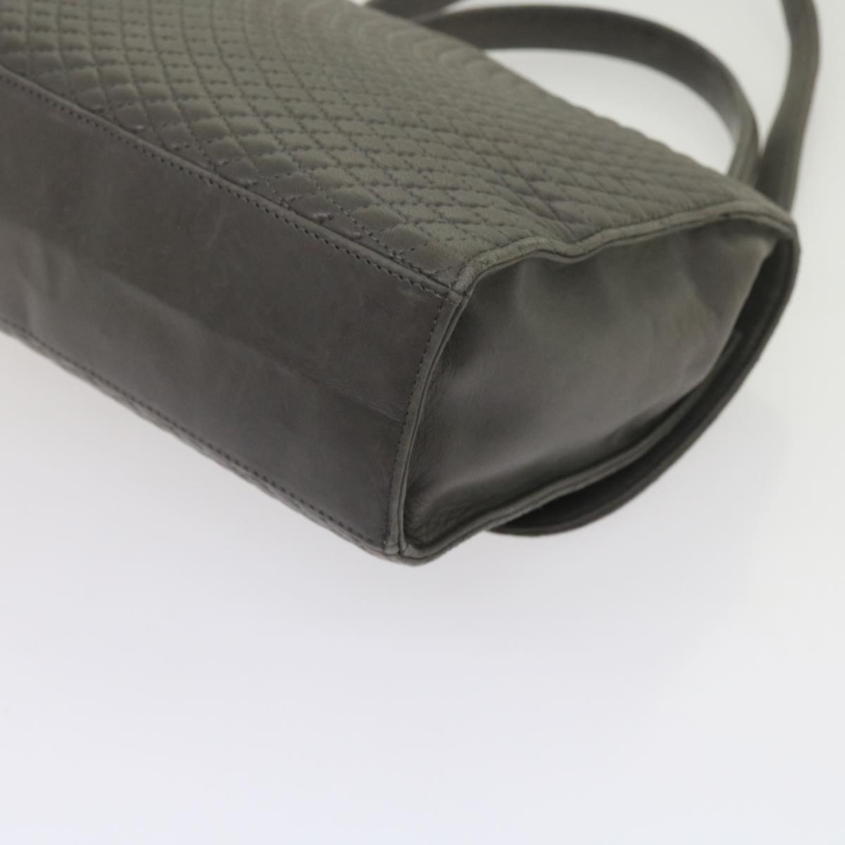 Bally Black Leather Shoulder Bag (Pre-Owned)