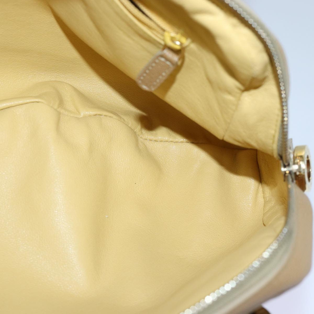 Bulgari Brown Leather Handbag (Pre-Owned)