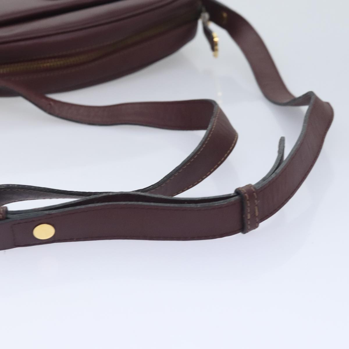 Cartier Must De Cartier Burgundy Leather Shoulder Bag (Pre-Owned)
