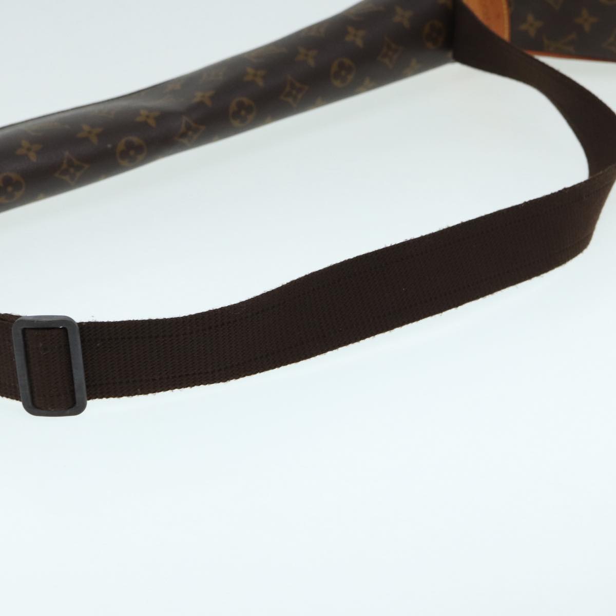 Louis Vuitton Lv America's Cup Brown Canvas Clutch Bag (Pre-Owned)
