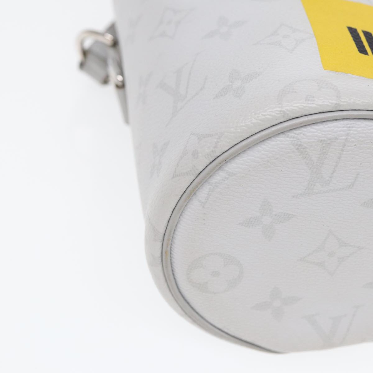 Louis Vuitton Chalk Nano White Leather Shoulder Bag (Pre-Owned)