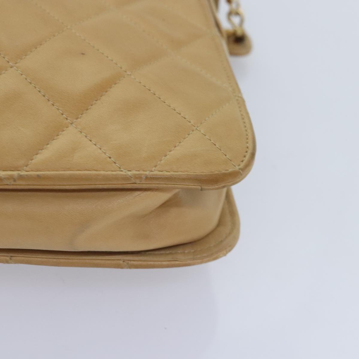 Chanel Camera Beige Leather Shoulder Bag (Pre-Owned)
