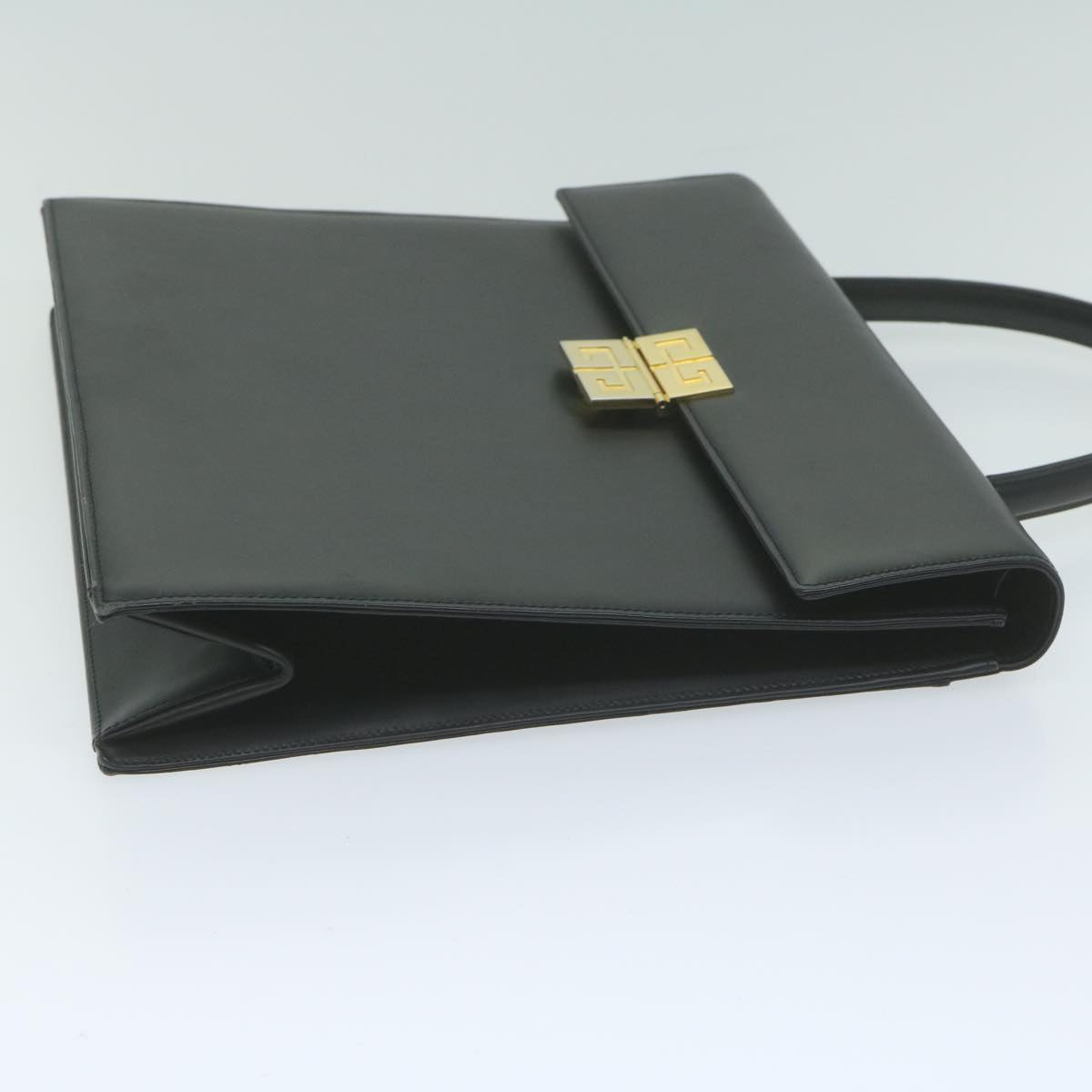 Givenchy Black Leather Handbag (Pre-Owned)