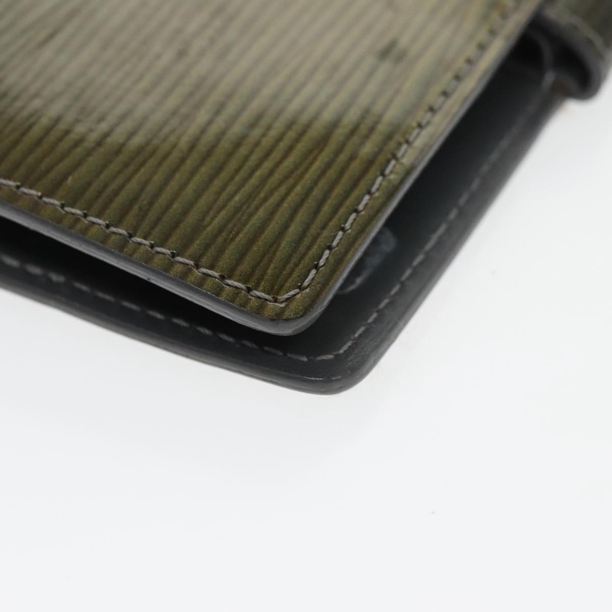 Louis Vuitton Agenda Pm Green Leather Wallet  (Pre-Owned)