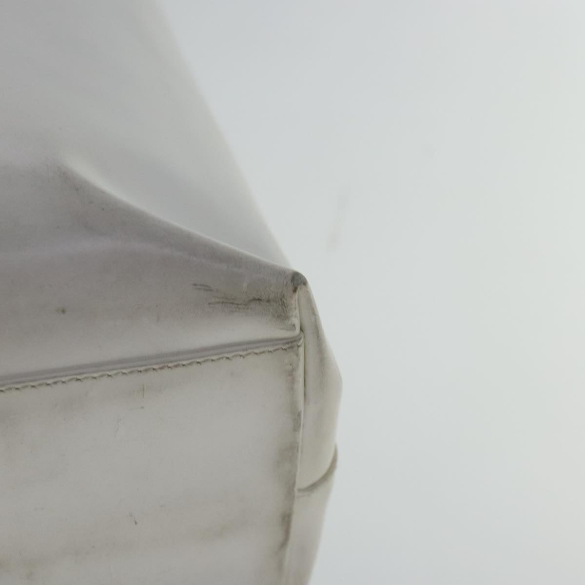 Prada White Synthetic Handbag (Pre-Owned)