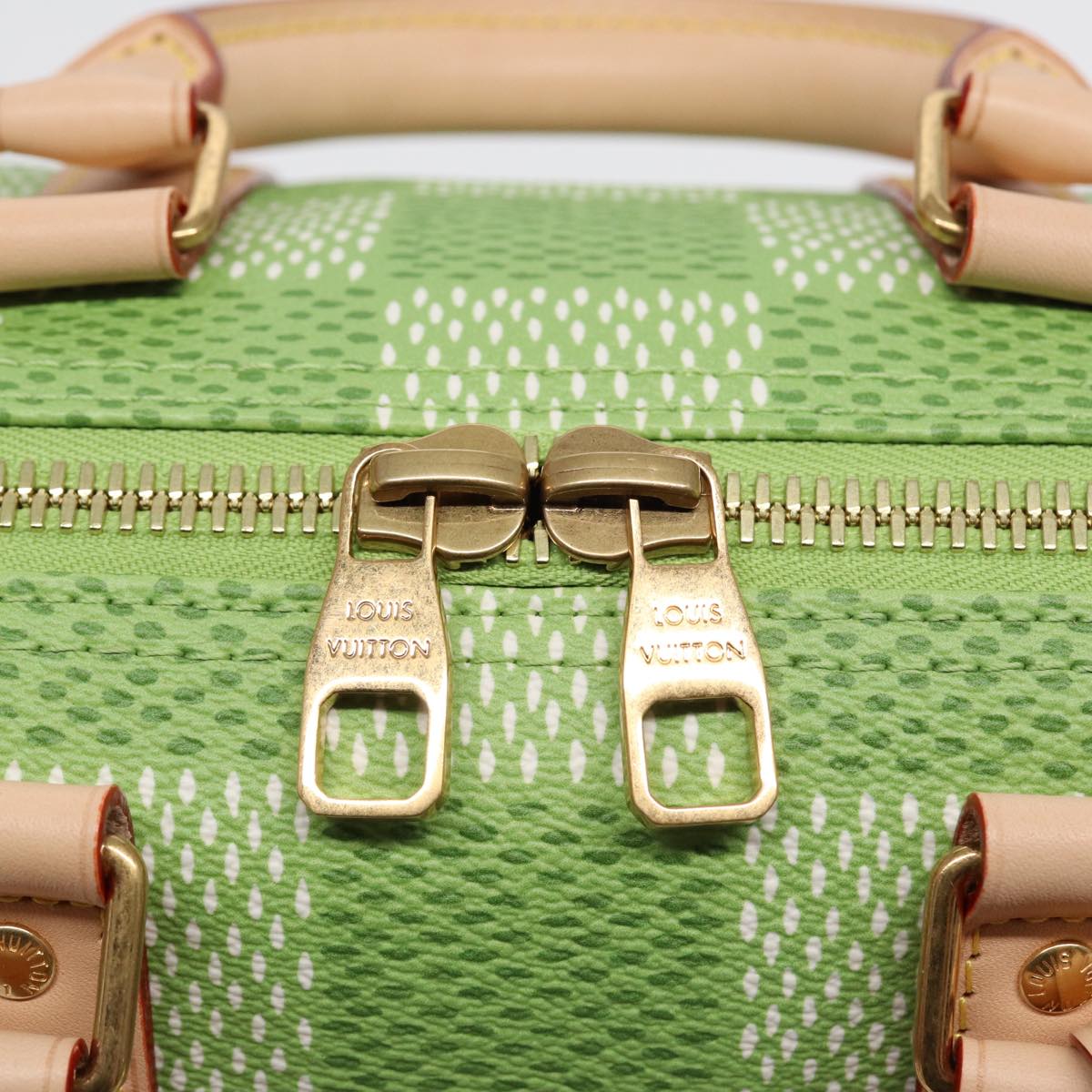 Louis Vuitton Speedy Bandoulière 35 Green Canvas Handbag (Pre-Owned)