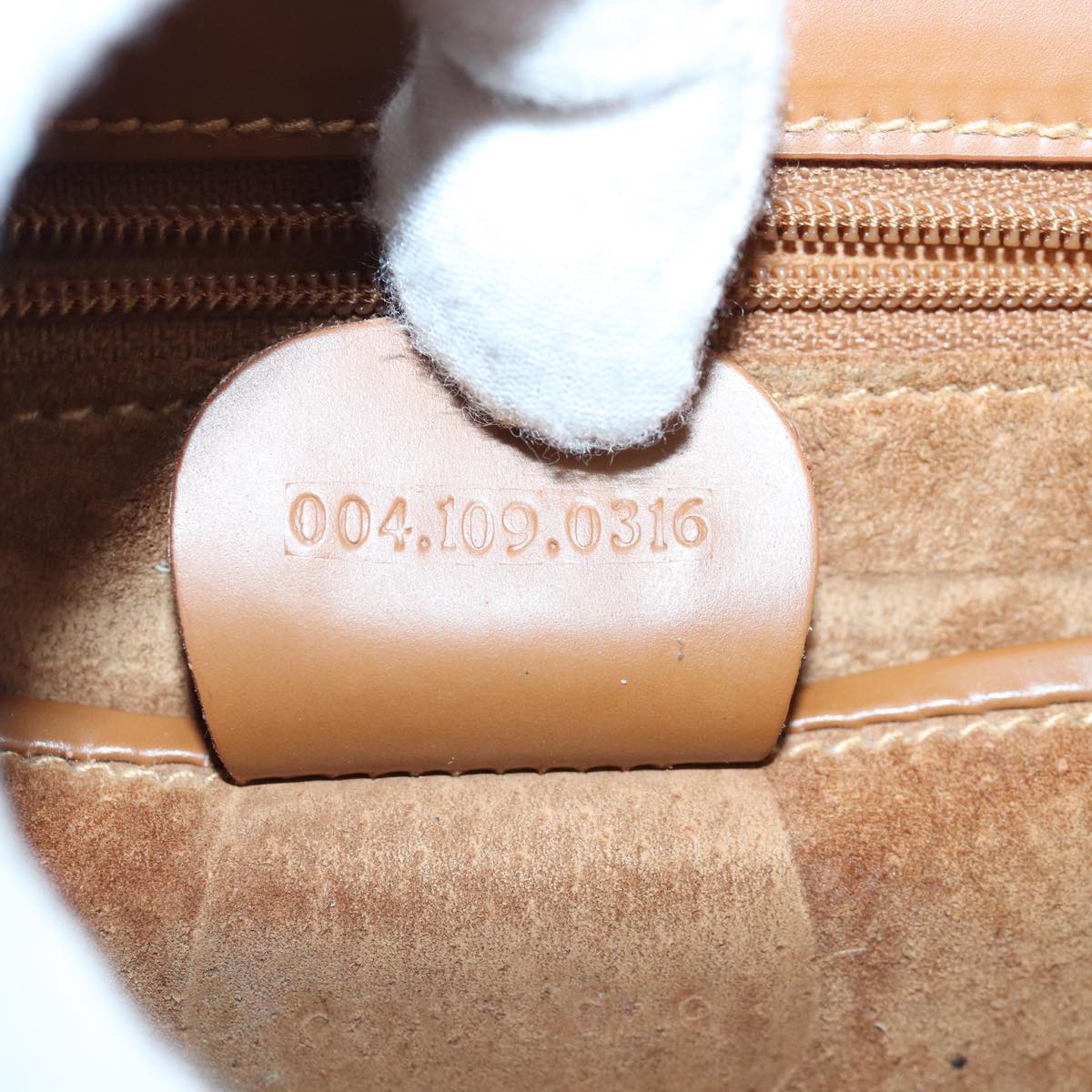 Gucci Brown Leather Shoulder Bag (Pre-Owned)