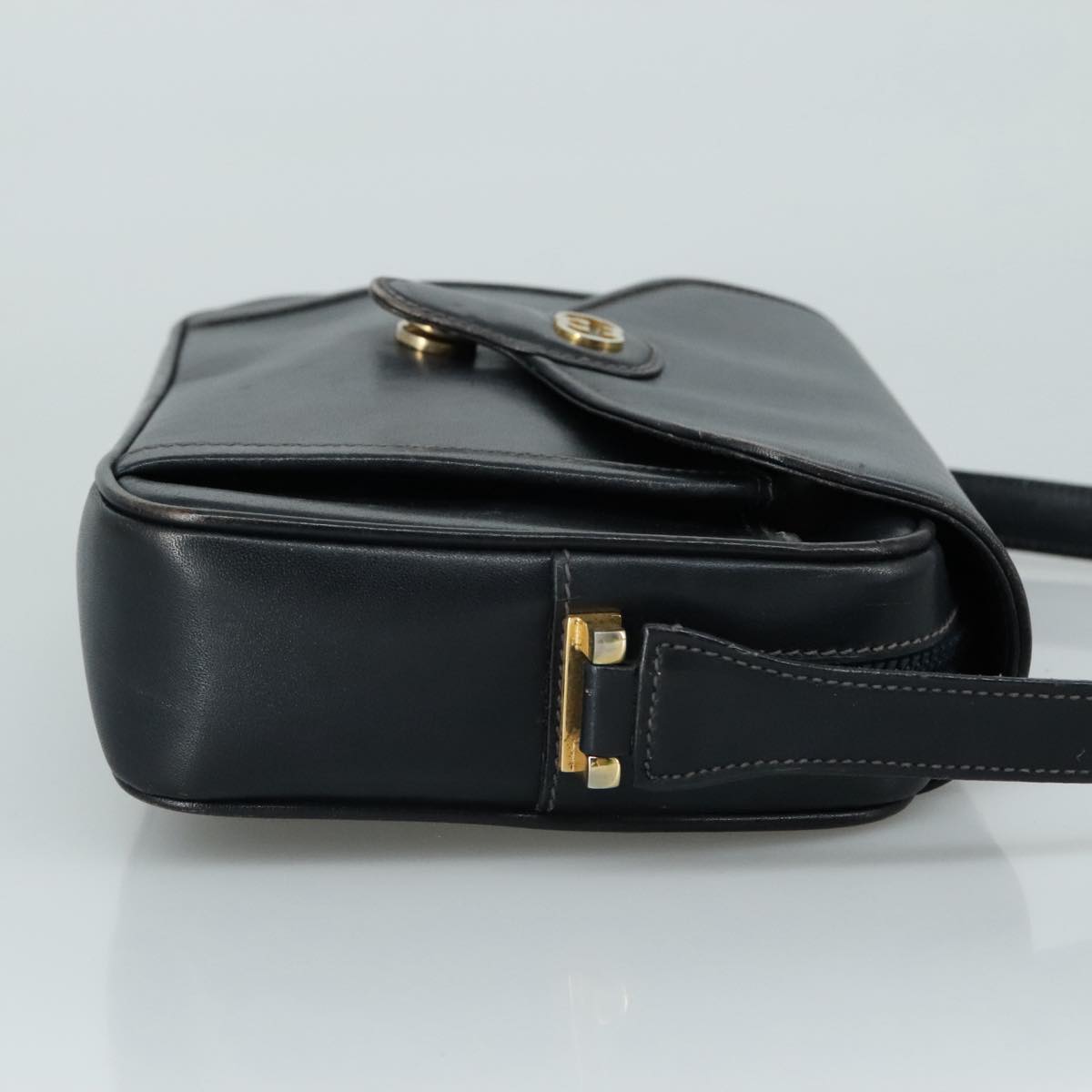 Gucci Interlocking G Navy Leather Shoulder Bag (Pre-Owned)