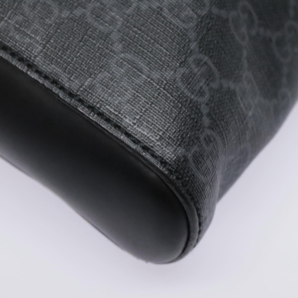 Gucci Jackie Black Canvas Shoulder Bag (Pre-Owned)