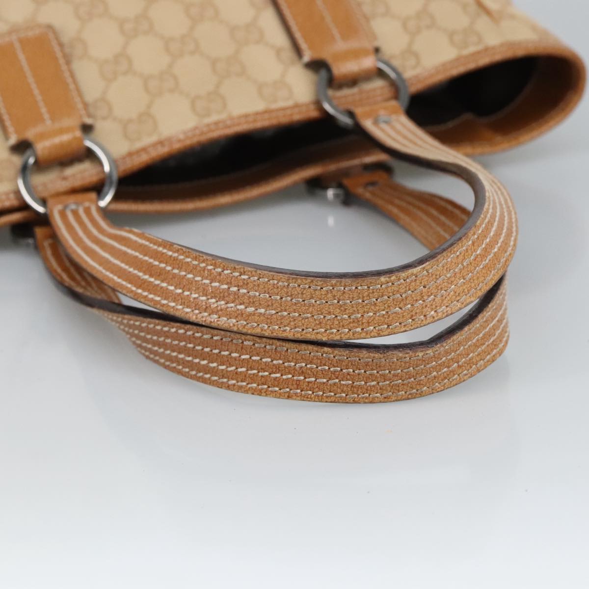 Gucci Beige Canvas Shoulder Bag (Pre-Owned)