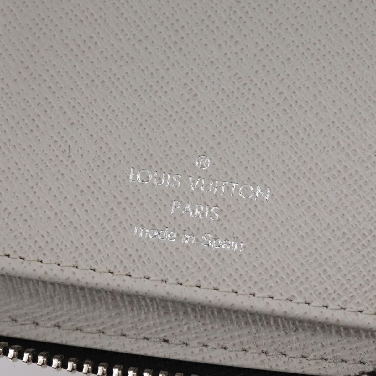 Louis Vuitton Zippy Wallet Vertical Grey Canvas Wallet  (Pre-Owned)