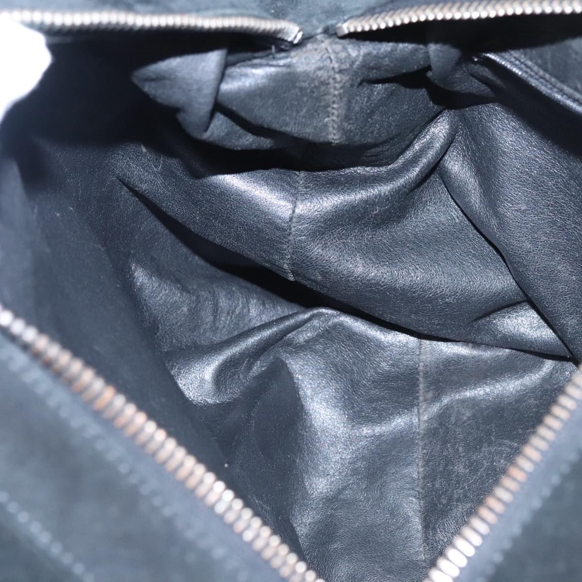 Chanel Black Suede Shoulder Bag (Pre-Owned)