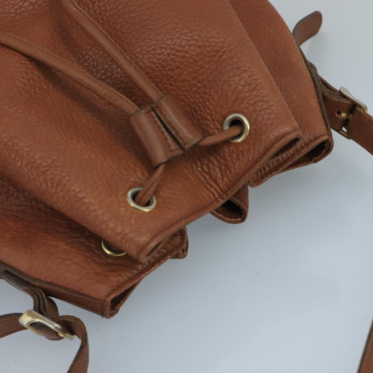Burberry Brown Leather Shoulder Bag (Pre-Owned)