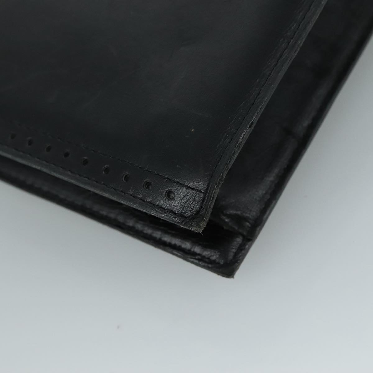 Yves Saint Laurent Black Leather Shoulder Bag (Pre-Owned)