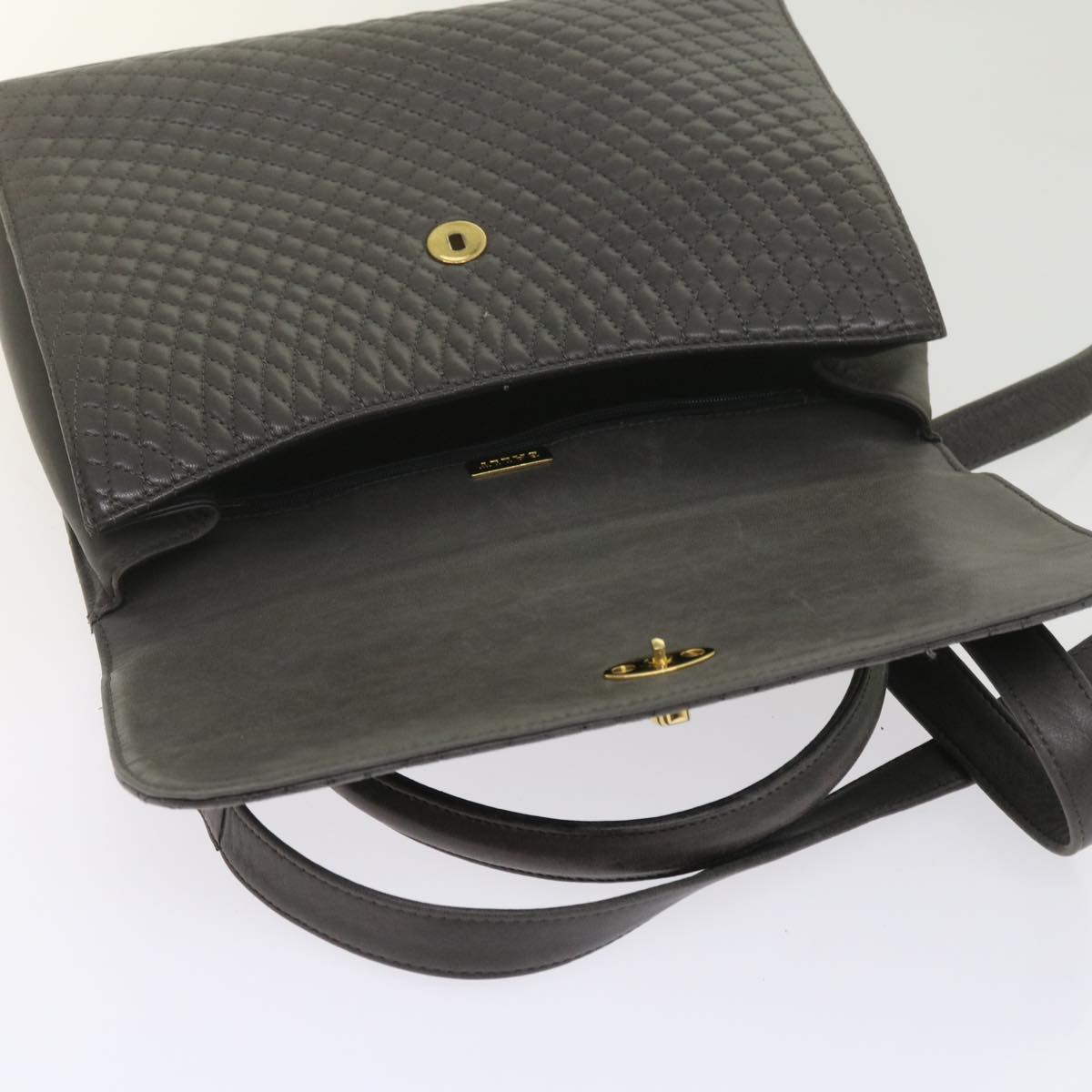 Bally Black Leather Shoulder Bag (Pre-Owned)