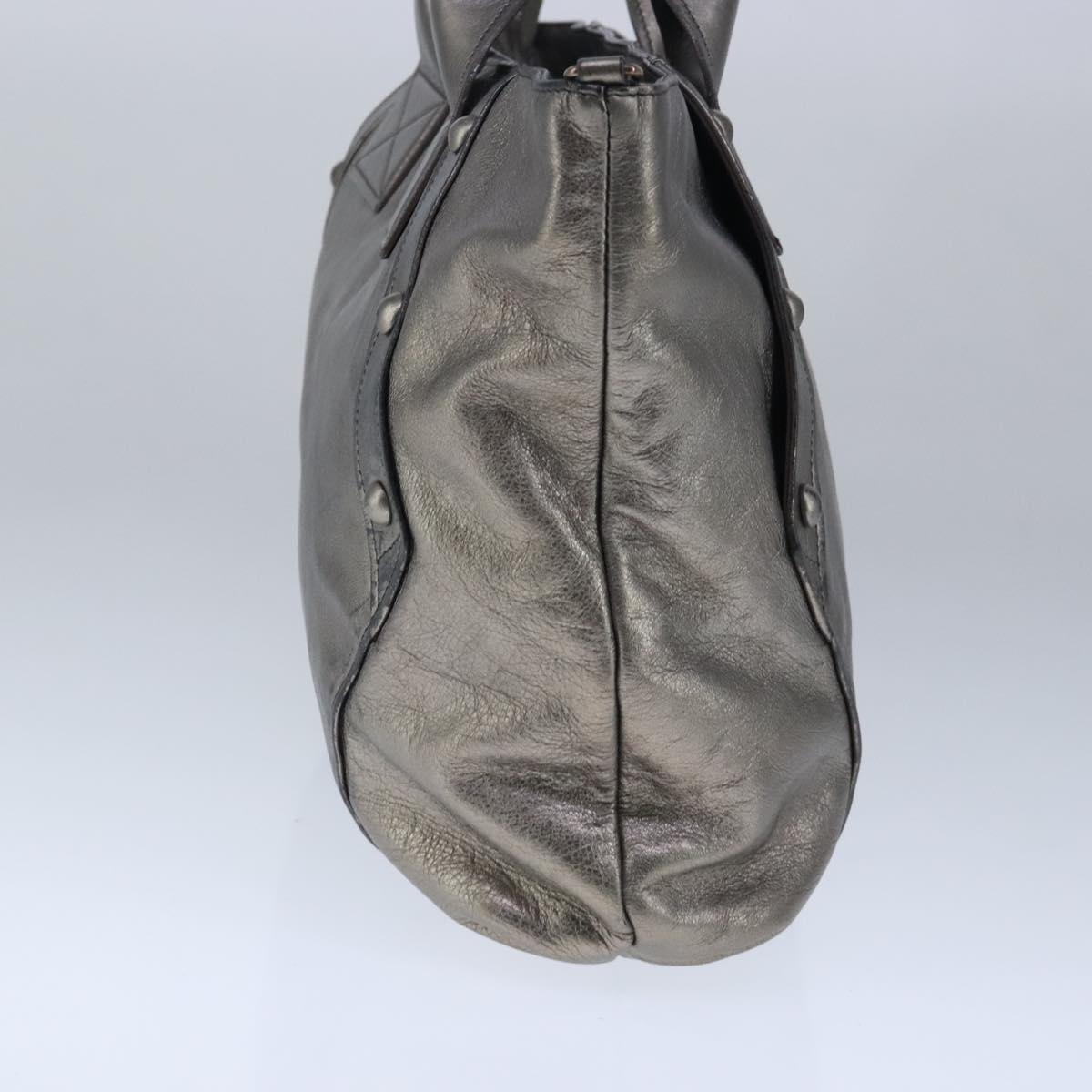 Salvatore Ferragamo Gancini Silver Leather Handbag (Pre-Owned)