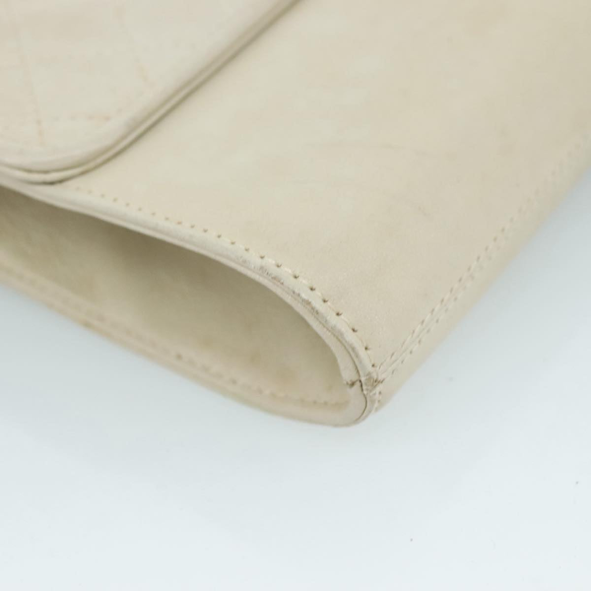 Yves Saint Laurent White Leather Clutch Bag (Pre-Owned)