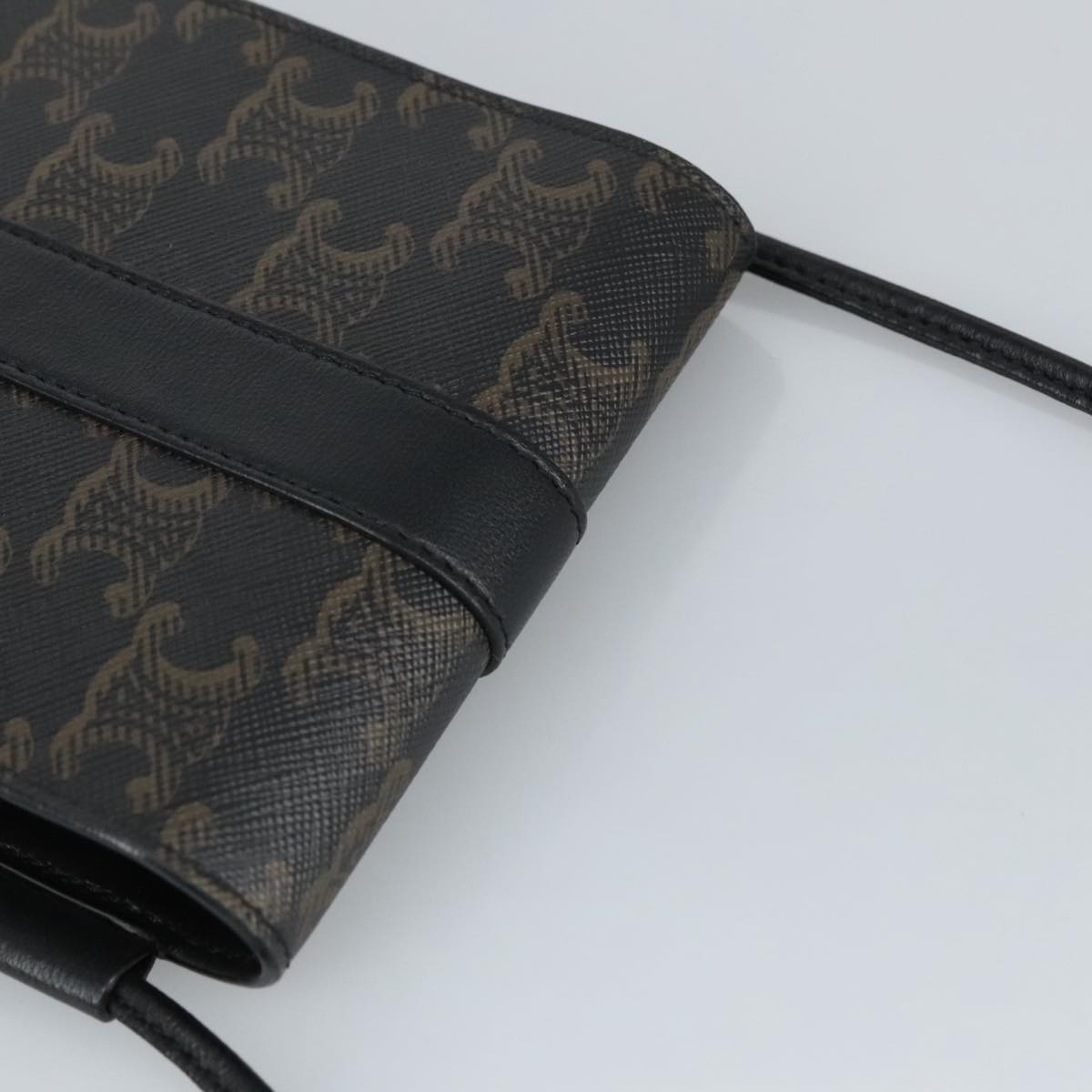 Céline Triomphe Brown Canvas Clutch Bag (Pre-Owned)