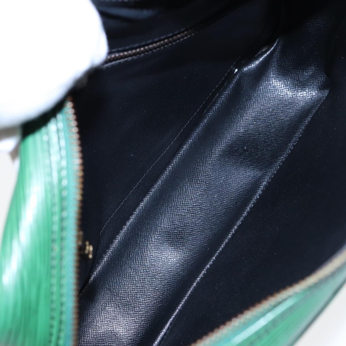 Louis Vuitton Trocadero 23 Green Leather Shoulder Bag (Pre-Owned)