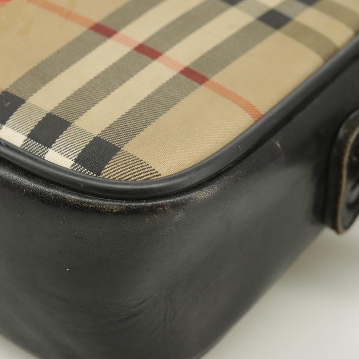 Burberry Nova Check Beige Canvas Shoulder Bag (Pre-Owned)