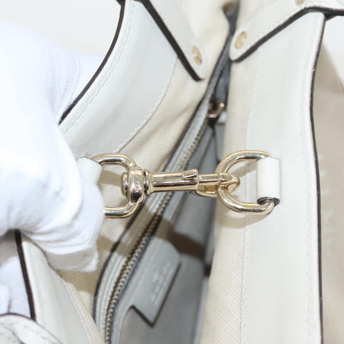 Gucci Beige Canvas Tote Bag (Pre-Owned)