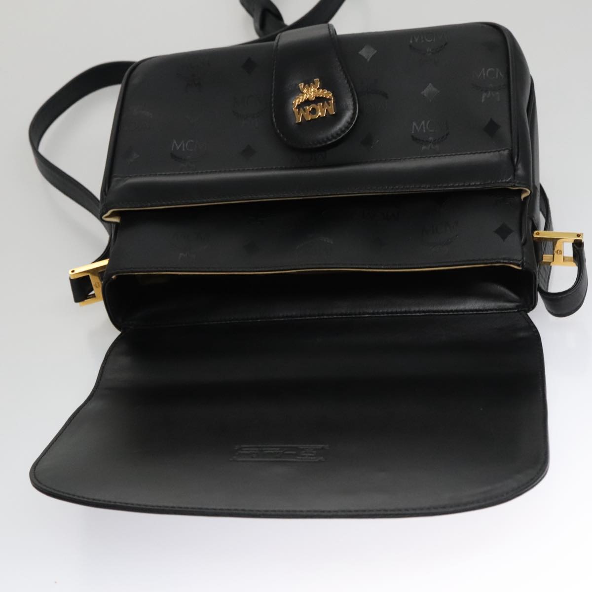 MCM Visetos Black Canvas Shoulder Bag (Pre-Owned)