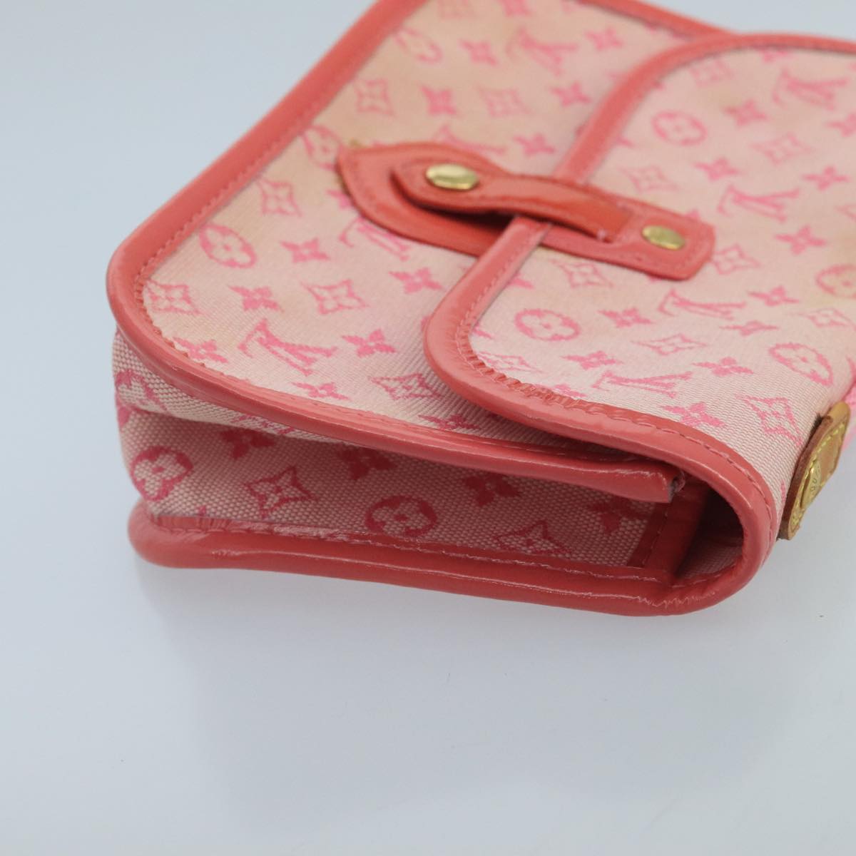 Louis Vuitton Mary Kate Pink Canvas Clutch Bag (Pre-Owned)
