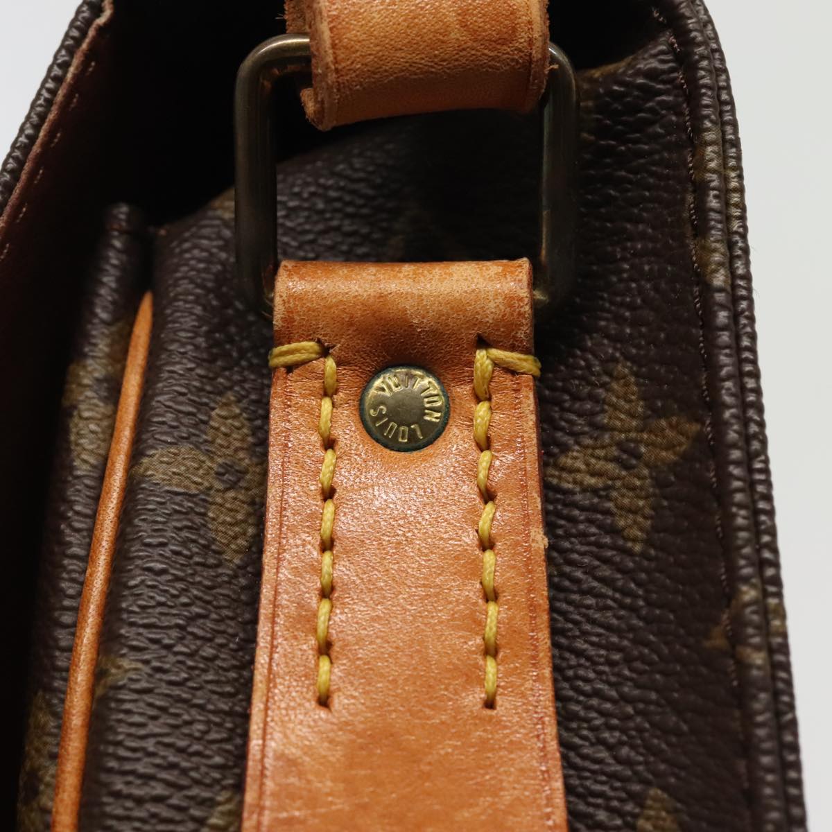 Louis Vuitton Cartouchière Brown Canvas Shoulder Bag (Pre-Owned)