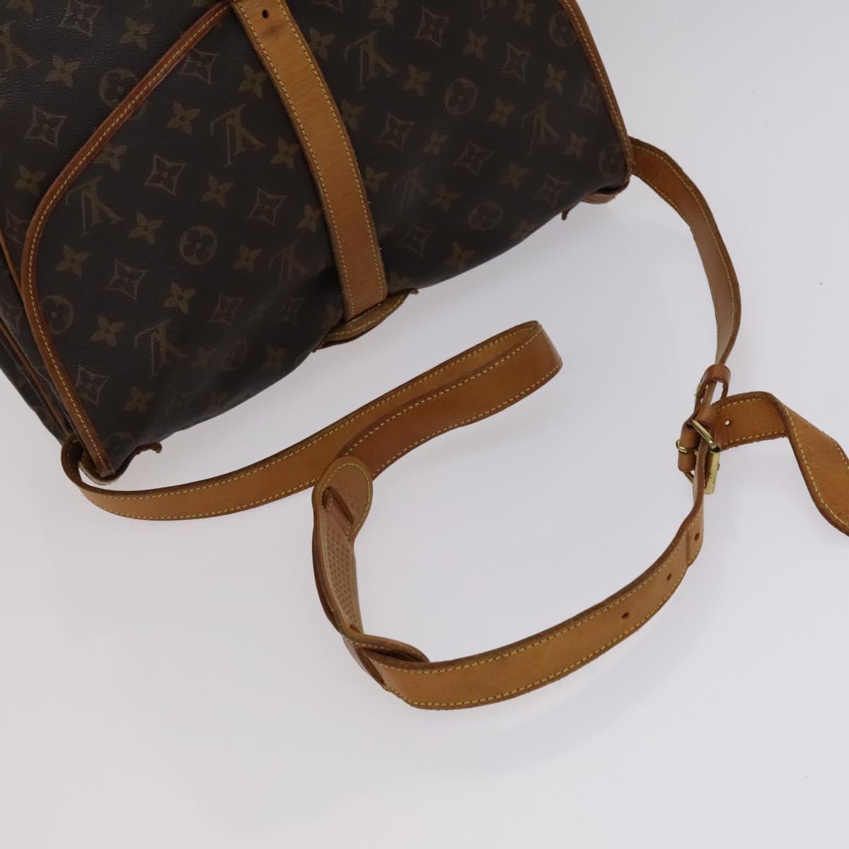 Louis Vuitton Saumur 35 Brown Canvas Shoulder Bag (Pre-Owned)