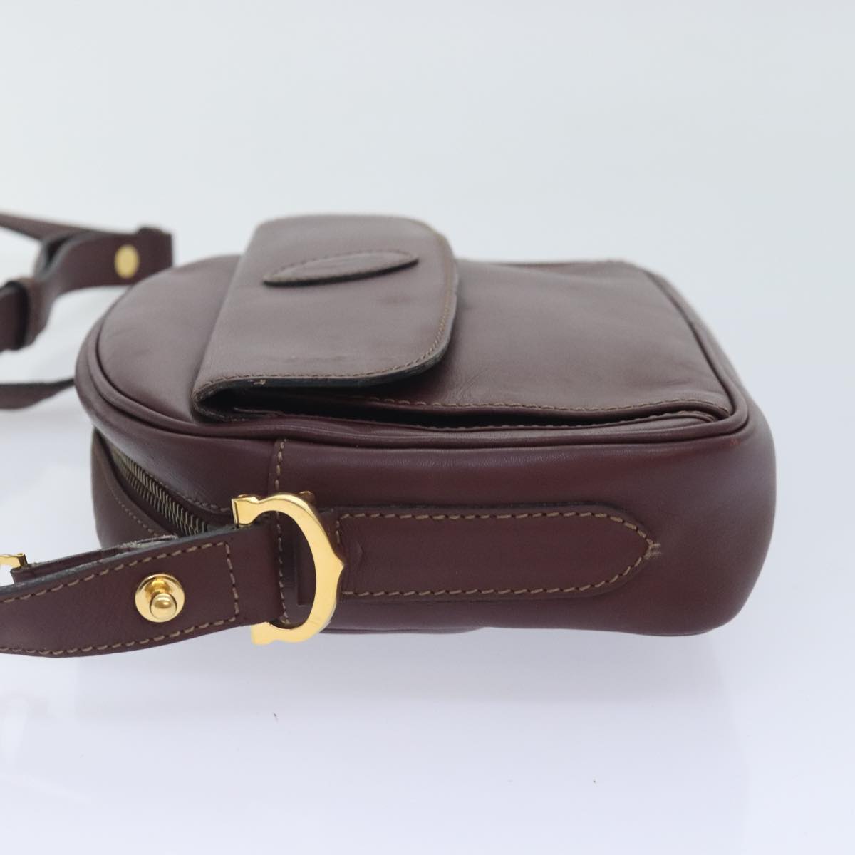 Cartier Must De Cartier Burgundy Leather Shoulder Bag (Pre-Owned)