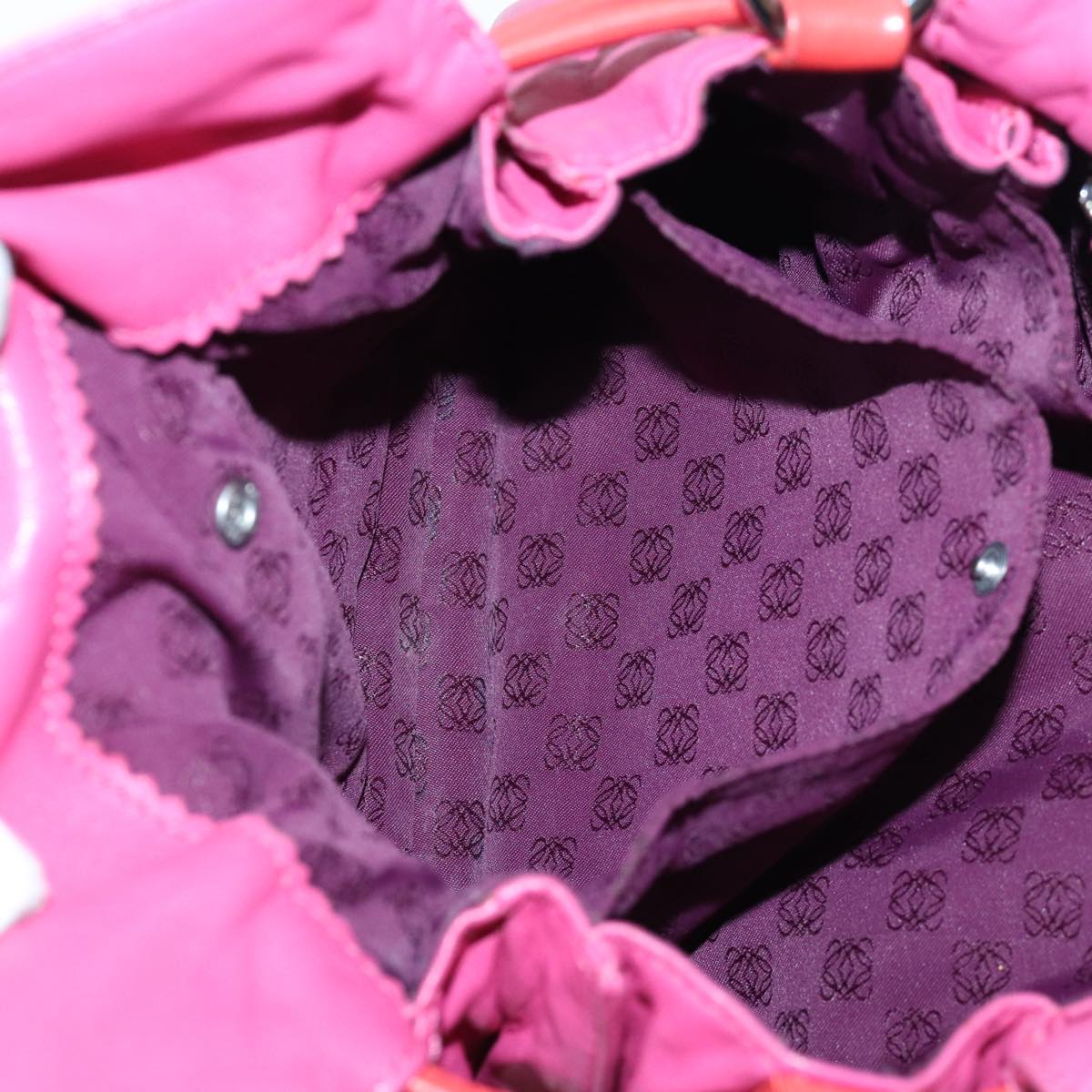 Loewe Flamenco Pink Leather Shoulder Bag (Pre-Owned)